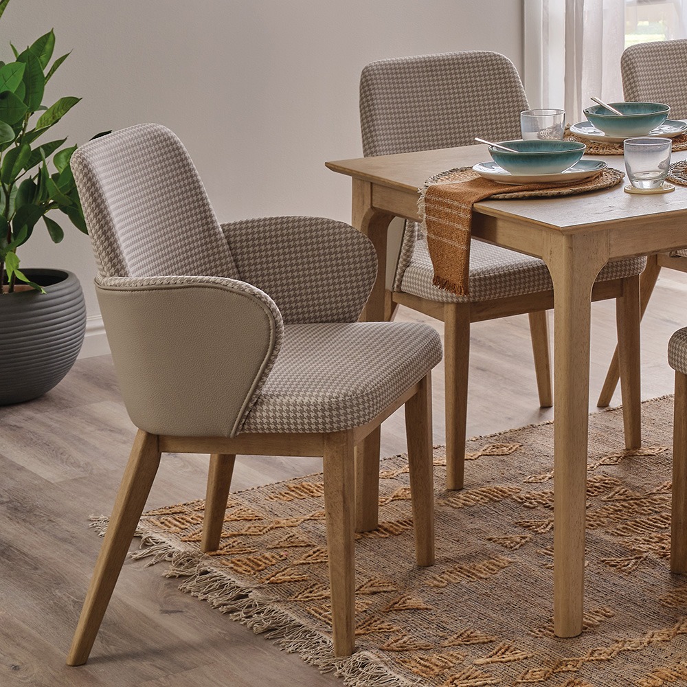 كرسي طعام من هاربر، رمادي فاتح