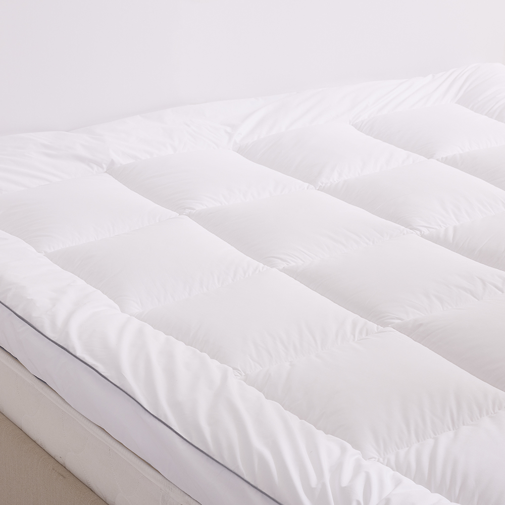 Luxury Double-Sized Cotton Mattress Topper, White & Grey, 200 TC, 120x200cm